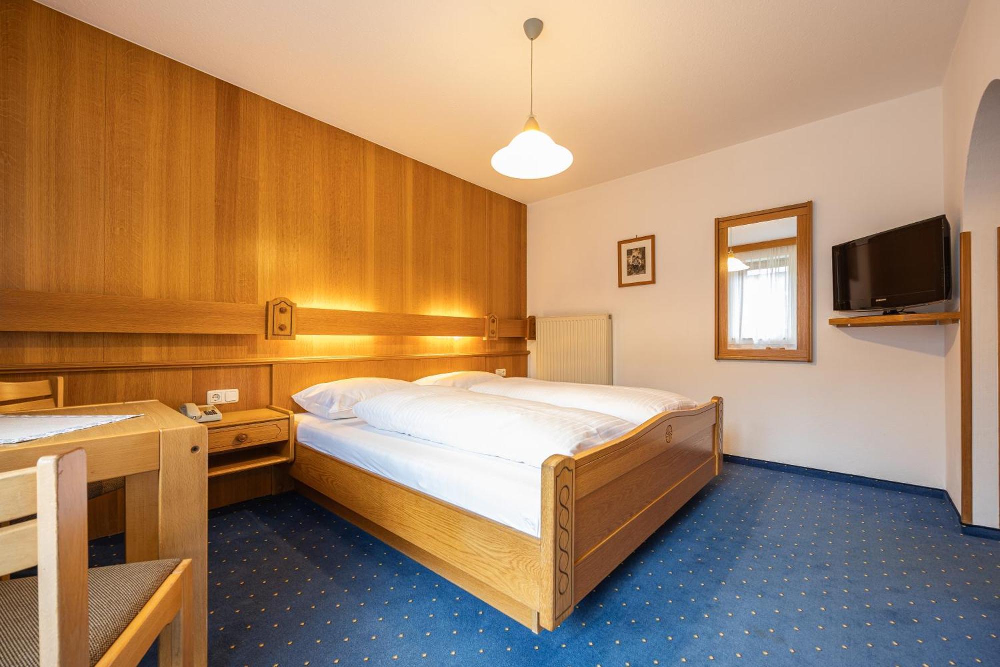 Pension Haus Riedlsperger Saalbach-Hinterglemm Eksteriør bilde